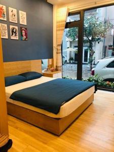 Chivas Dalat Hotel tesisinde bir odada yatak veya yataklar