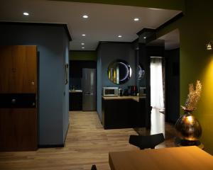 Cucina o angolo cottura di Andromeda Suites