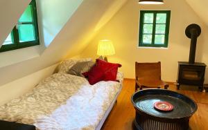 Posezení v ubytování STEYR RIVER LODGE