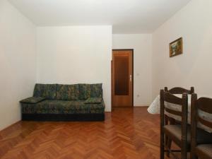 Posedenie v ubytovaní Apartments Evelina 1057