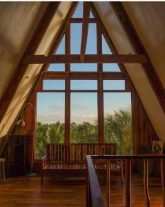 曼巴豪Camiguin Volcano Houses - A-Frame house的相册照片
