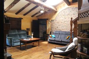 A seating area at Casa Rural Chao de Castro