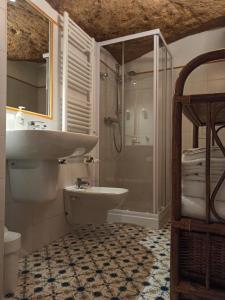 Kamar mandi di Torretta ai Sassi