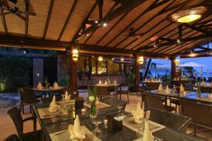 Restaurace v ubytování Two Seasons Boracay Resort