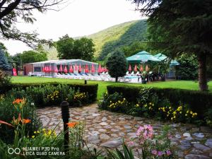 Galeriebild der Unterkunft Hotel Divetsite in Sliven