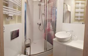Kúpeľňa v ubytovaní Metropolis Apartamenty Centrum