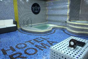 Bagno di Hotel Roma & Tours