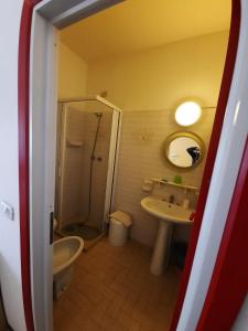 Koupelna v ubytování Hotel Vittoria