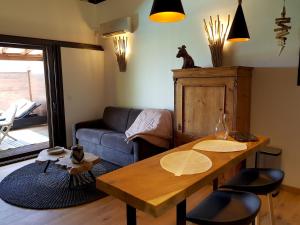 Istumisnurk majutusasutuses Romantic Sweety Cottage with its Private Pool & Gorgeous View