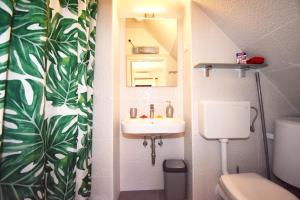 Kúpeľňa v ubytovaní Studio Apartments SKORIC Opatija Volosko