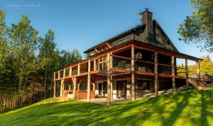 Gallery image of Le Kanawata - Les Chalets Spa Canada in La Malbaie