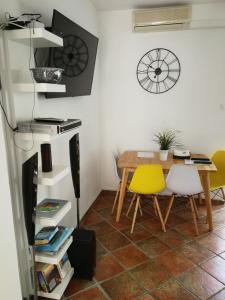 Gallery image of Apartments Ivo in Novigrad Dalmatia