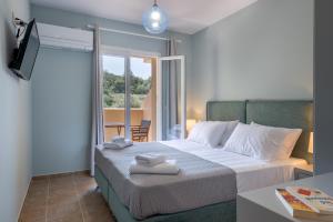 Galería fotográfica de Egialion Iqia en Argostoli