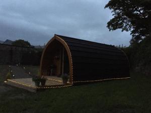 BoncathGarden Cottage Glamping Pod的相册照片