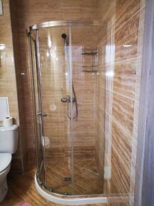 A bathroom at Уютные Апартаменты VIP PARK
