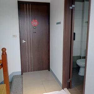 Sunny Sky Homestay的一间浴室