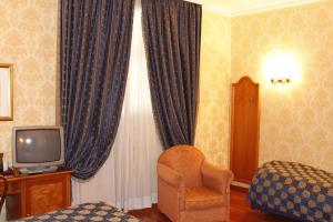 Gallery image of Hotel Pace Helvezia in Rome