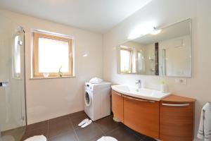 Koupelna v ubytování Ferienwohnung Haus Reider + 25 fotografií