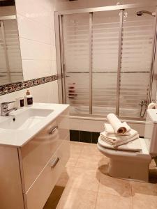 Billede fra billedgalleriet på Ático en primera línea de playa i Cedeira + 27 billeder