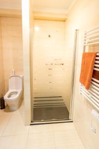 Ванна кімната в Guest House 4U - Povoa seaside