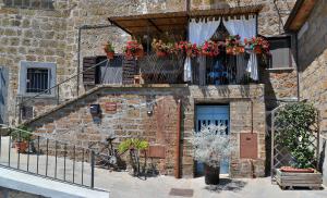 Gallery image of Le Calanque La Terrazza su Civita in Lubriano