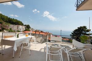 En balkong eller terrass på Sea view apartments Milenko