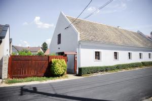 Afbeelding uit fotogalerij van Somos Apartman in Győr