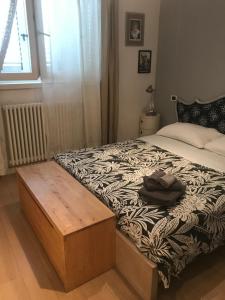 Postel nebo postele na pokoji v ubytování camera con bagno privato e parcheggio