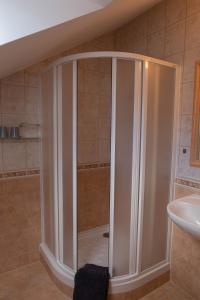 Uma casa de banho em Penzion Štekrův Mlýn
