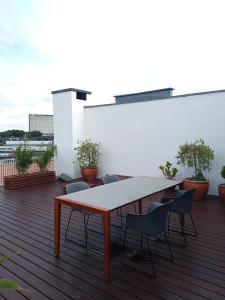 Open Space I Historisk Centrum的阳台或露台