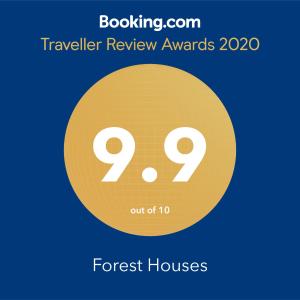 un círculo amarillo con el texto de revisión de viajes premia casas forestales en Forest Houses,Форест Хаусис, en Godech