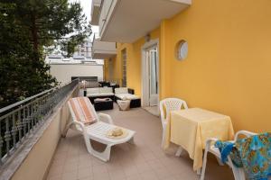 Balkón alebo terasa v ubytovaní Hotel Cannes - in pieno centro
