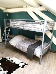 Двох'ярусне ліжко або двоярусні ліжка в номері Charmant duplex 80m²