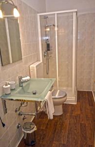 Ένα μπάνιο στο Apartment La Casa Nel Bosco