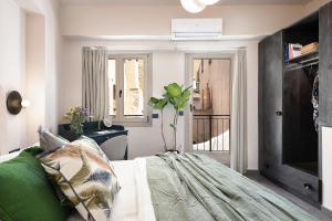 TV a/nebo společenská místnost v ubytování Anaem Eclectic Rooms