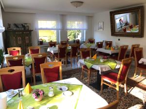 Restaurace v ubytování Hotel Haus am Rieth