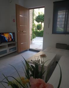 TV a/nebo společenská místnost v ubytování Camino Suarez 2