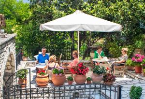 Clients de Nefeli Hotel