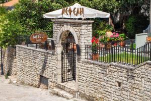 Foto de la galeria de Nefeli Hotel a Ayios Nikitas