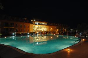 La alberca dentro o cerca de Corte dei Greci Resort & Spa 11 fotos más