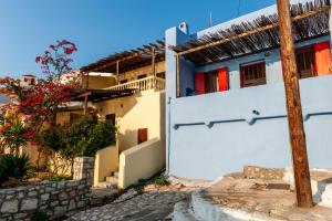 Gallery image of Atlantis Houses in Halki