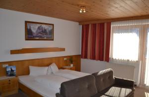 Fotografia z galérie ubytovania Ferienhaus am Eggli v destinácii Sankt Anton am Arlberg
