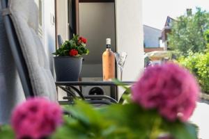 Vonkajšia záhrada v ubytovaní Modern getaway Studio for two