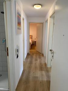 a hallway with a room with at Komfort Appartement - Am Reitersberg in Marpingen