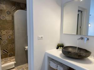Kúpeľňa v ubytovaní Anna-Maria Mykonos Hotel