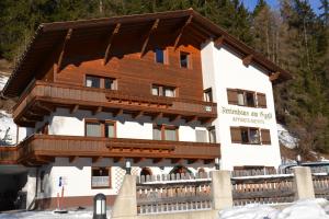 Fotografia z galérie ubytovania Ferienhaus am Eggli v destinácii Sankt Anton am Arlberg