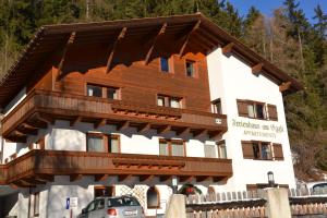 Fotografia z galérie ubytovania Ferienhaus am Eggli v destinácii Sankt Anton am Arlberg