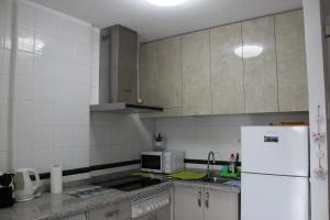 Kuchnia lub aneks kuchenny w obiekcie Balcon del Mar en la Costa