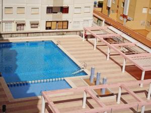 Basen w obiekcie SALINAS CENTRO - PLAYA DE GANDIA lub w pobliżu