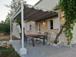 Gallery image of Olive Grove House Lumbarda in Lumbarda